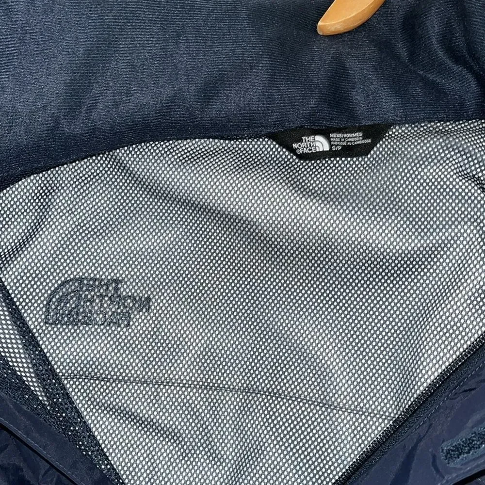 The North Face Men’s Dryvent Waterproof Hooded City Rain Parka Jacket Blue S/XL